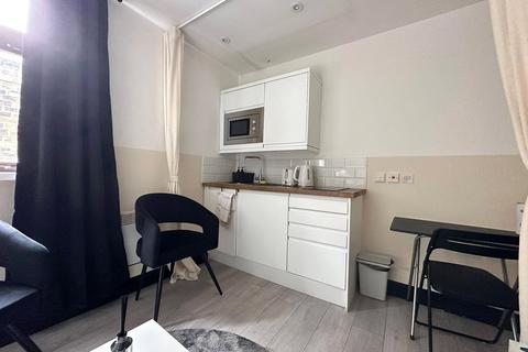 Studio for sale, James Street, Bradford, West Yorkshire, BD1