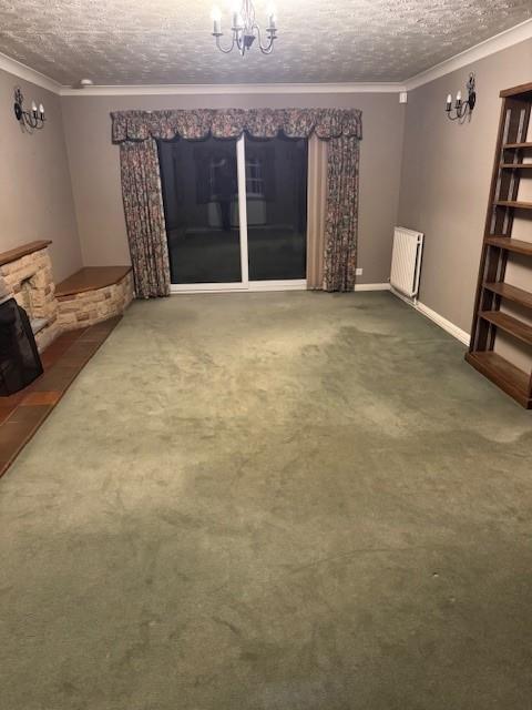 Lounge 2.jpg