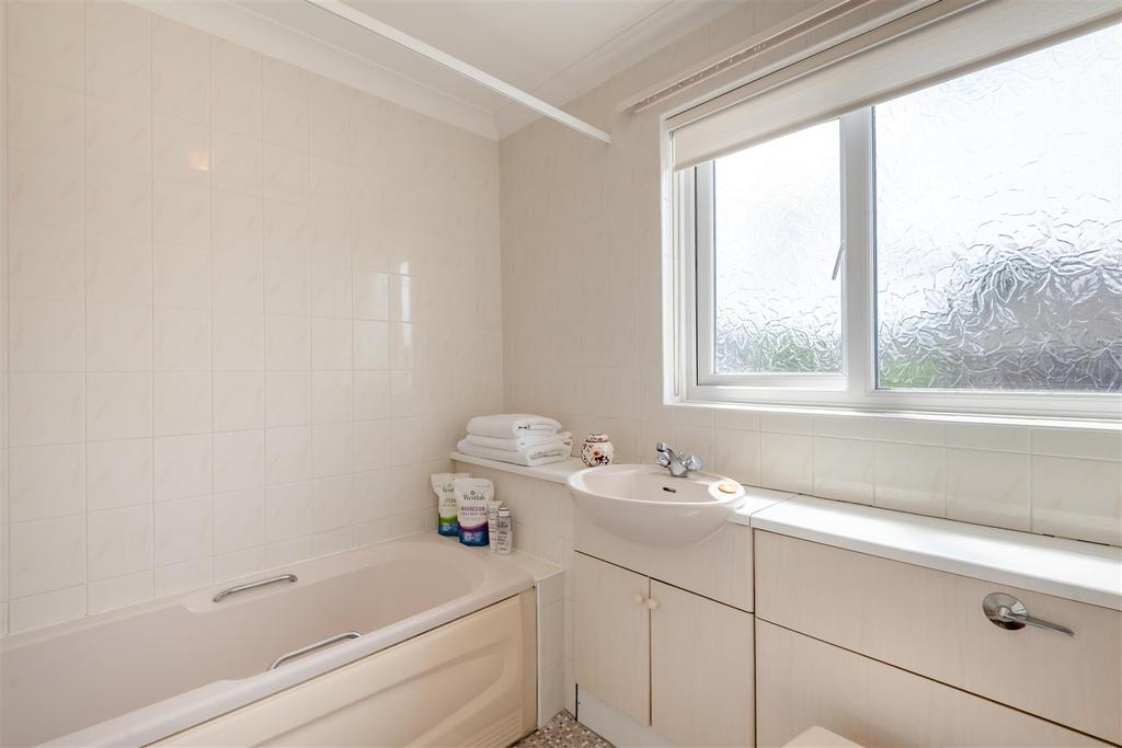 8654583-interior06.jpg