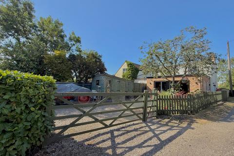 Providence Cottage Braydonside, Brinkworth, Chippenham, SN15 5AR