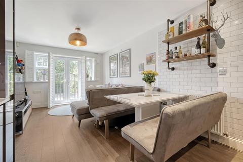 undefined, 36 Stag Lane, Buckhurst Hill IG9