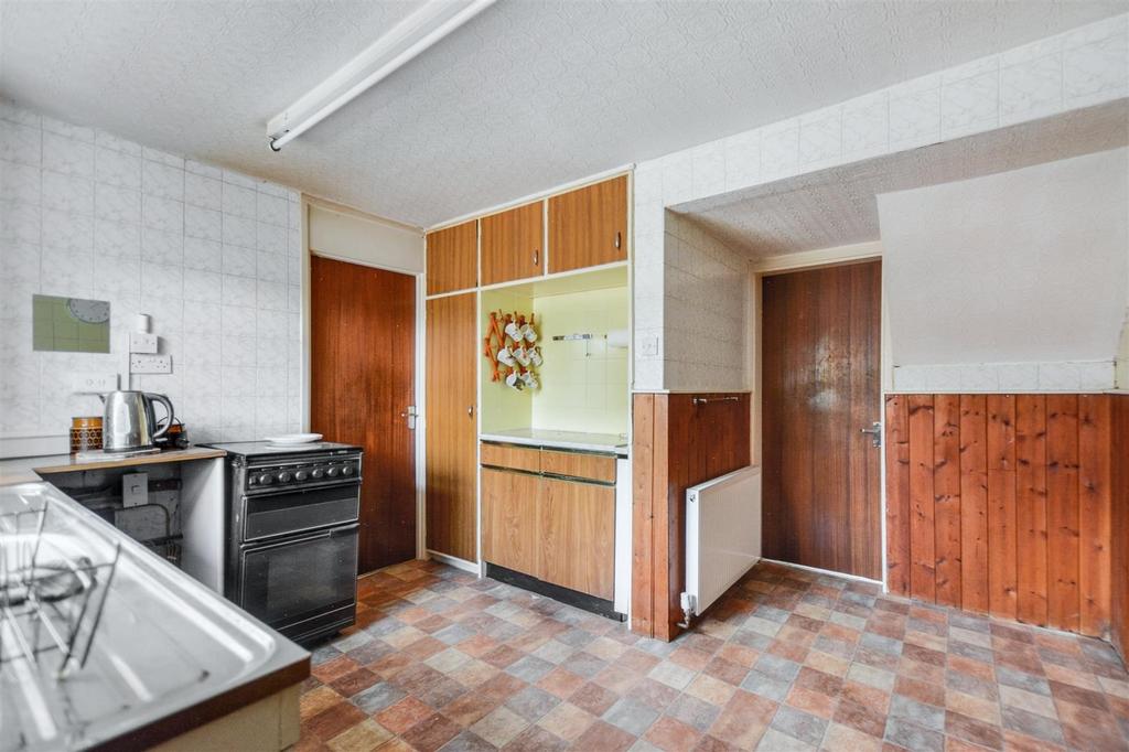 Kitchen 3.jpeg