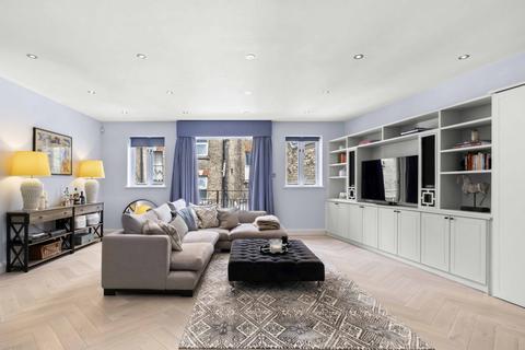 undefined, Devonport Mews, London, W12