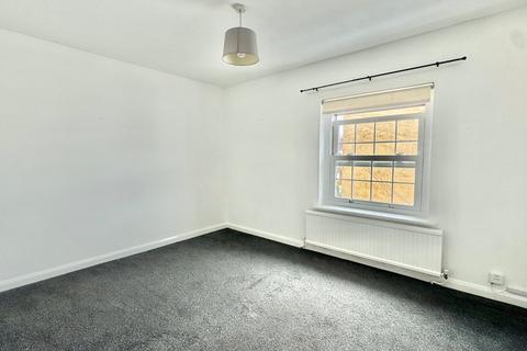 undefined, Harbour Way, Kent CT20