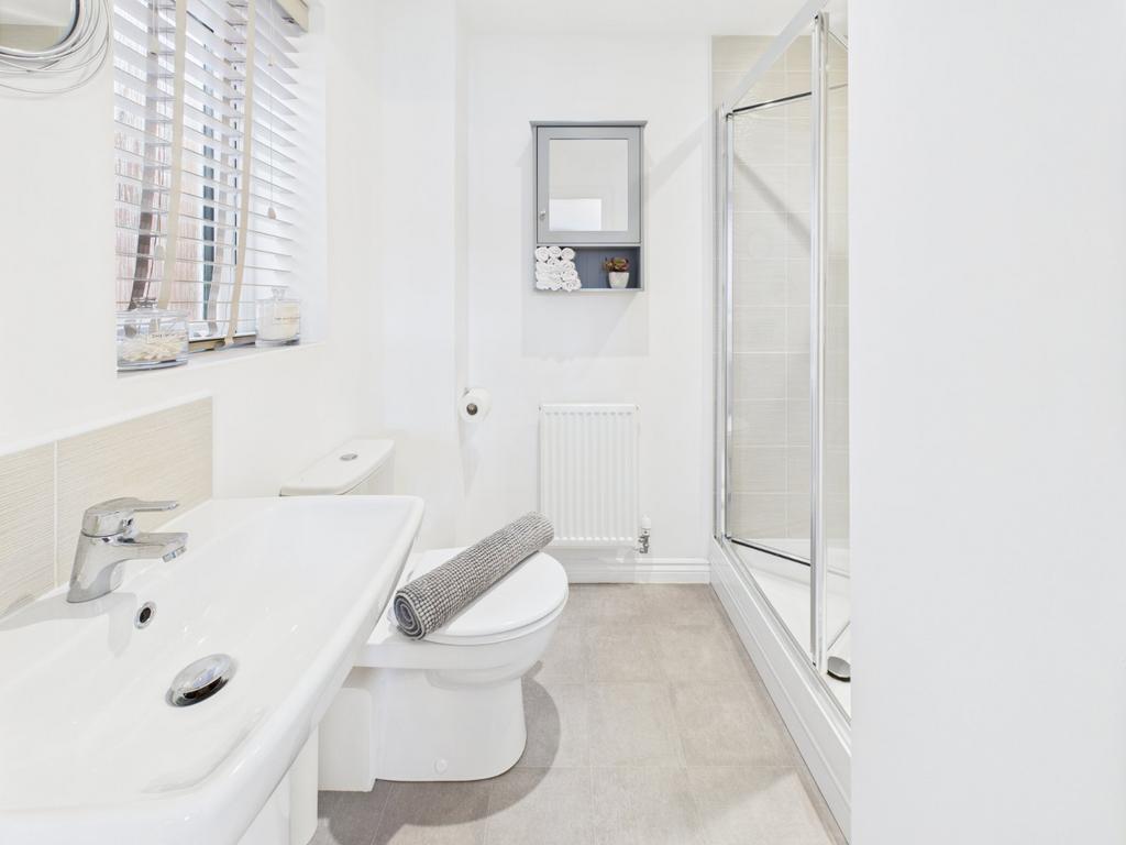 En-Suite Shower