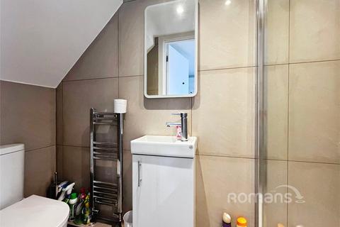 3 bedroom detached house for sale, Woburn Avenue, Farnborough, Hampshire