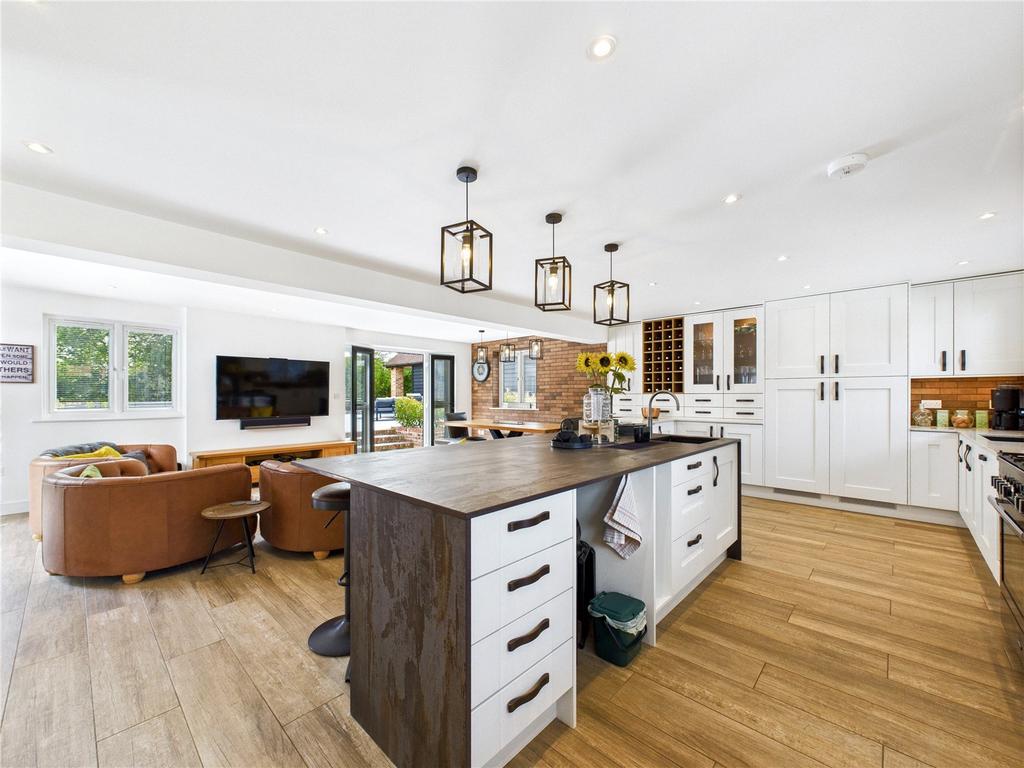 Kitchen/Family Room