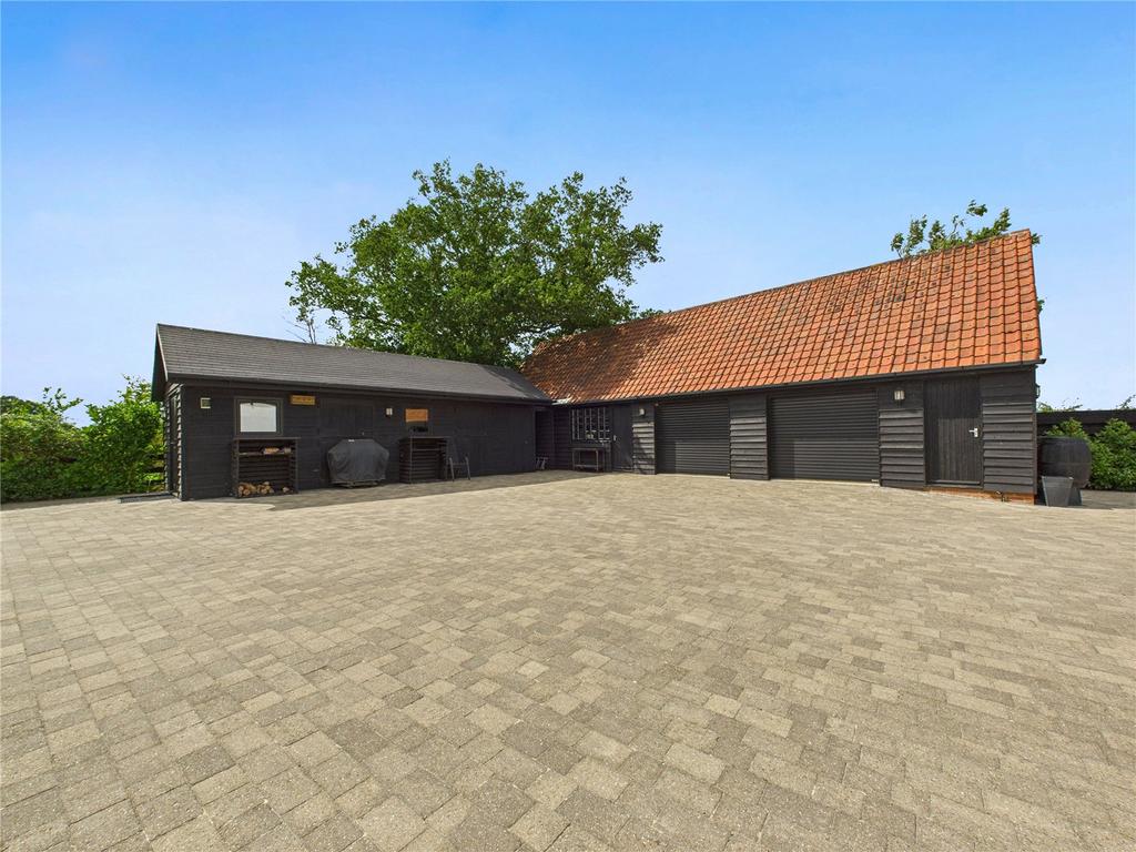 Outbuilding