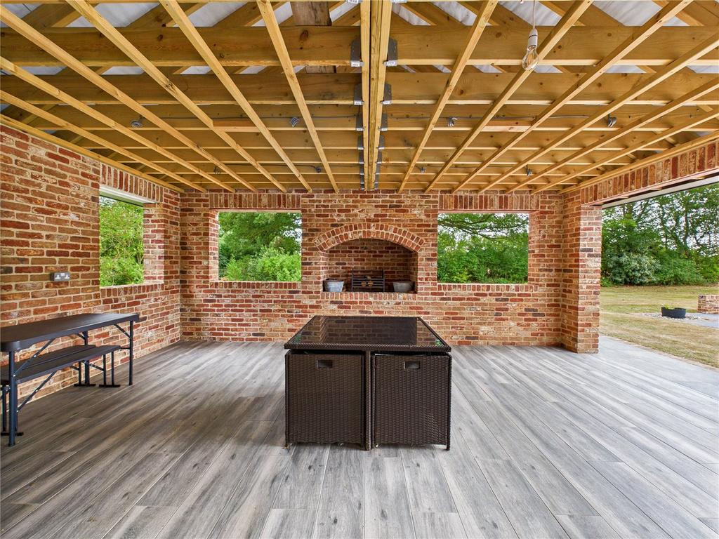 Outdoor Dining Area
