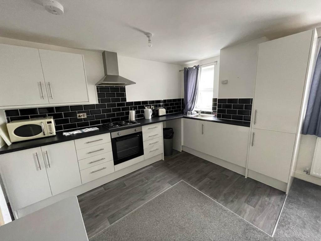 St james st 36 flat