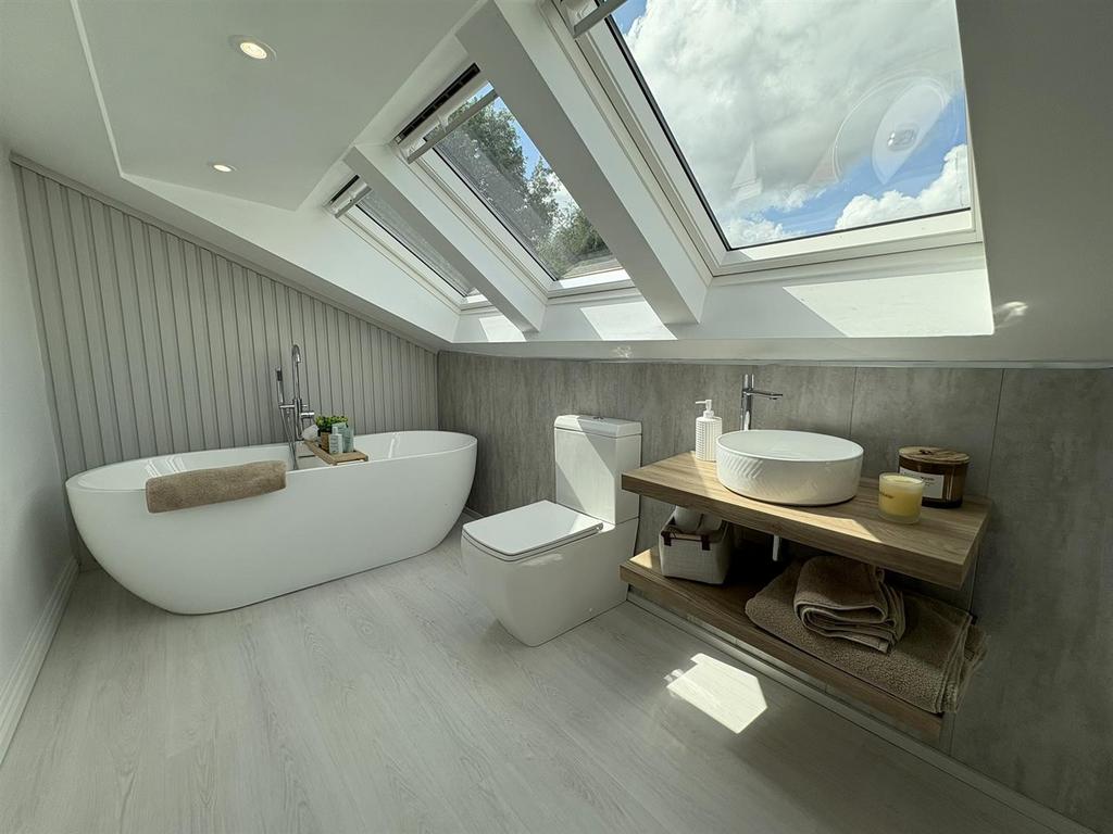 Bathroom/WC