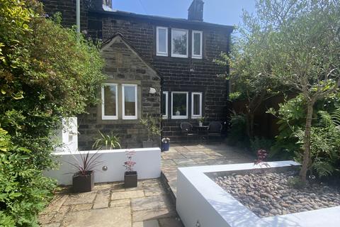 2 bedroom cottage for sale, Boarshurst, Greenfield OL3