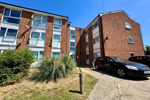 2 bedroom flat to rent, Cornflower Drive, Chelmsford, Essex, CM1