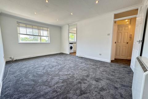 2 bedroom flat to rent, Cornflower Drive, Chelmsford, Essex, CM1
