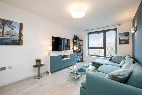 1 bedroom flat for sale, Devonshire House, 50 Putney Hill, London