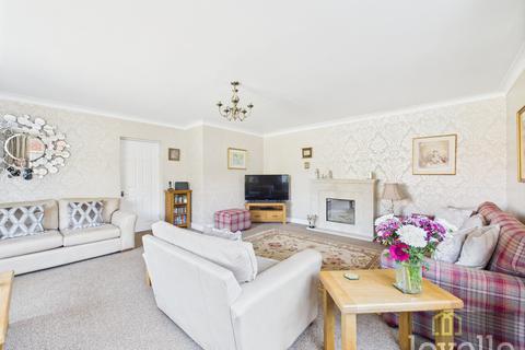 2 bedroom detached bungalow for sale, Sea Road , Anderby PE24