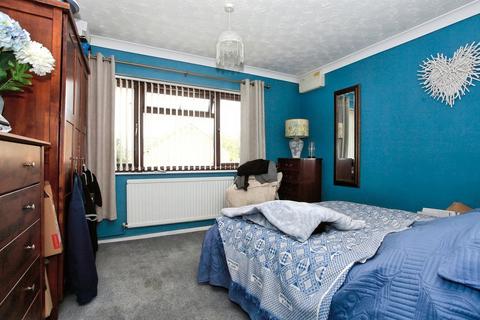 14 Deerhurst Way, Eye, Peterborough, PE6 7XD