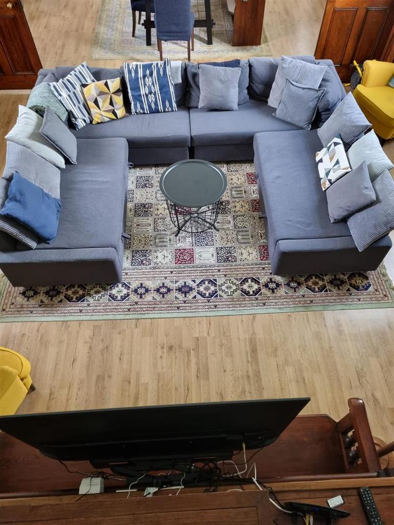 Lounge 4 .jpg