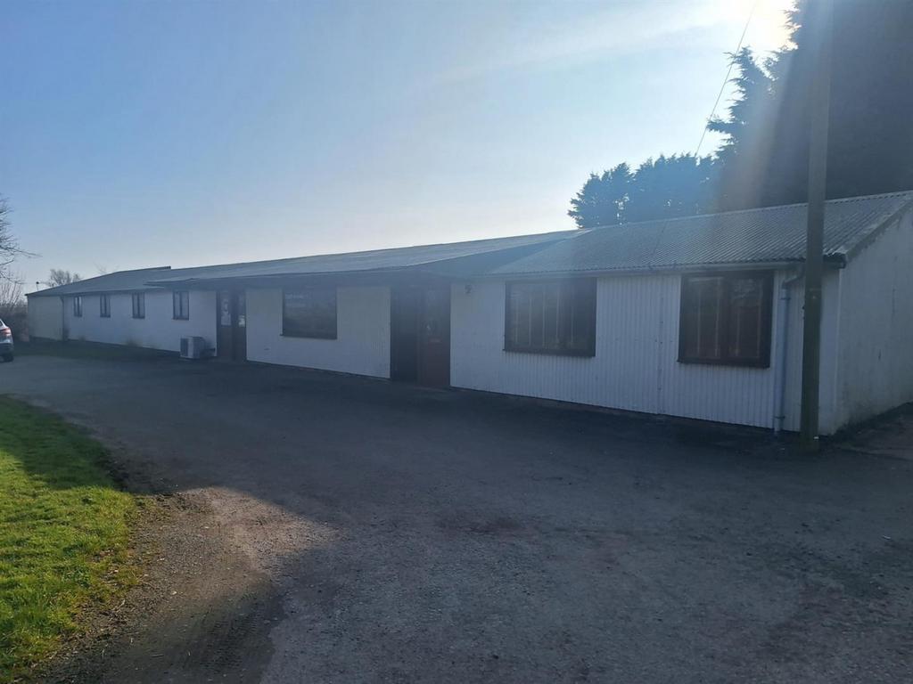 Mill Farm, Halsham