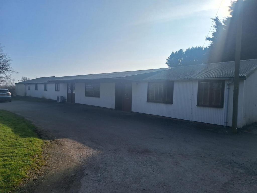 Mill Farm, Halsham