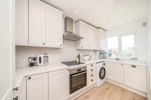 22 Warwick Road, Thames Ditton, KT7 0PS