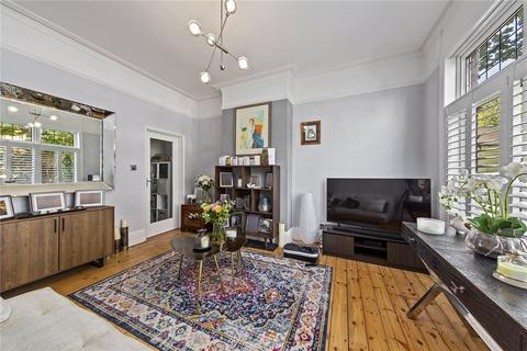 4 Shalstone Road, London, SW14 7HR