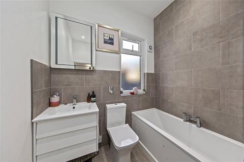 4 Shalstone Road, London, SW14 7HR