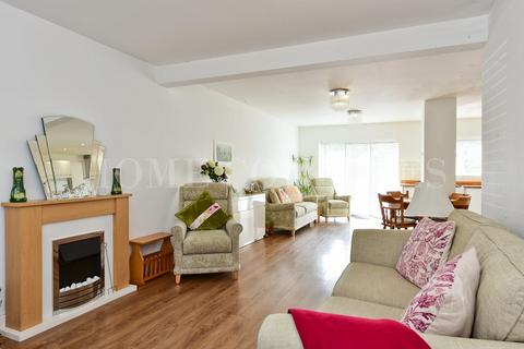 undefined, Whaley Road, Potters Bar, EN6