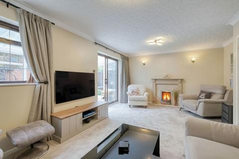 3 bedroom detached house for sale, Duxford Close, Redditch, B97