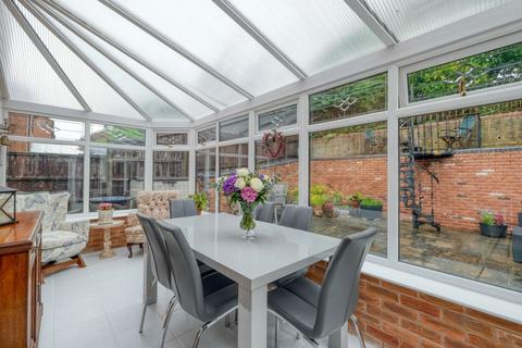 3 bedroom detached house for sale, Duxford Close, Redditch, B97
