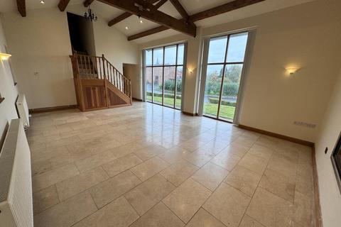 3 bedroom barn conversion to rent, Watersedge Drive, Rufford, Ormskirk