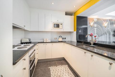 undefined, Sutherland Street, London SW1V