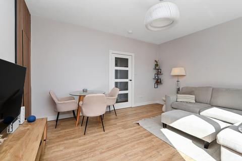 144/5 Granton Road, Edinburgh, EH5 3RF