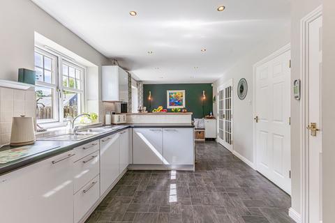 1 Abbey Lane, Errol, Perth, PH2 7GA