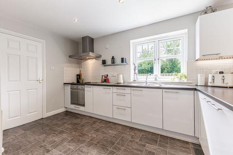 1 Abbey Lane, Errol, Perth, PH2 7GA