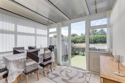 undefined, Park View, Hucknall NG15