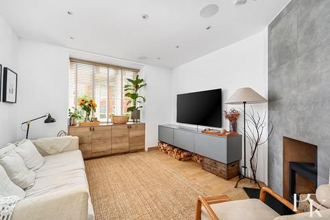 3 bedroom house for sale, Bristol Street, Brighton