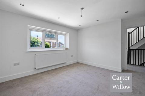 477 Rainham Road South, Dagenham, RM10 7XJ