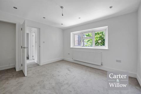 477 Rainham Road South, Dagenham, RM10 7XJ
