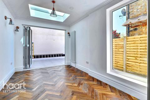 undefined, Belmont Park Road, London