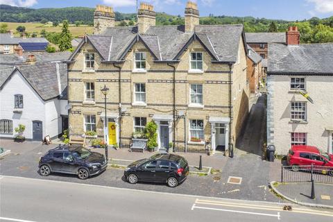 3 bedroom end of terrace house for sale, High Street, Llanfyllin, Powys, SY22