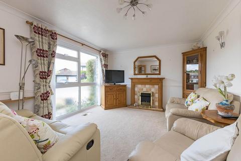 4 bedroom link detached house for sale, Maidenhead SL6