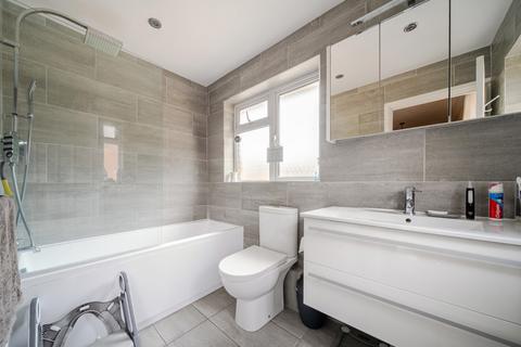 undefined, Meadway, Bedfordshire LU6