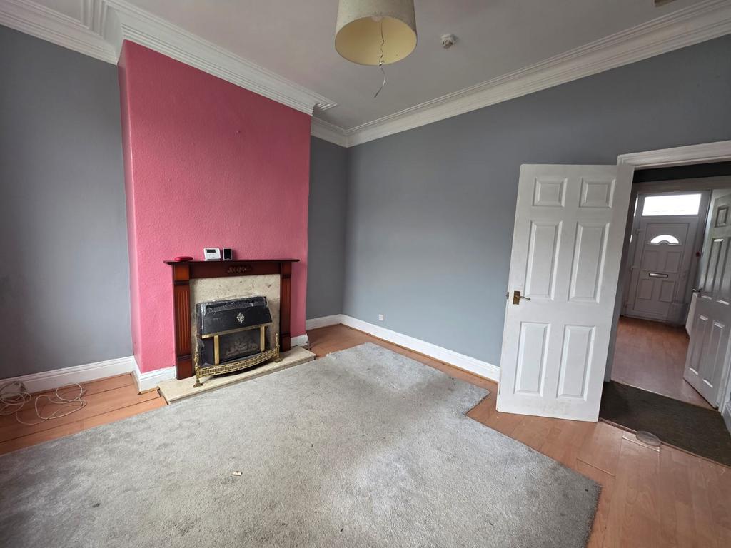 42 Rayleigh Street, Bradford