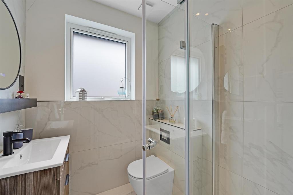 13-25c483629-AP-J2 IZ6 V-9 Vallis Way-35.jpg