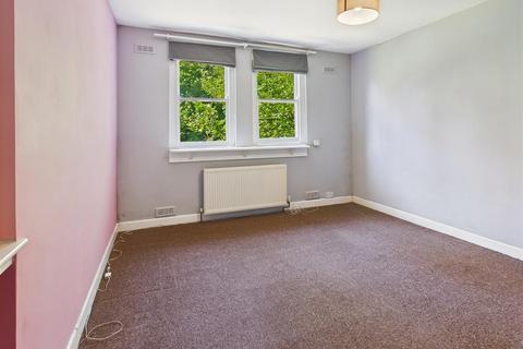 2 bedroom flat for sale, Park Road, Buxton