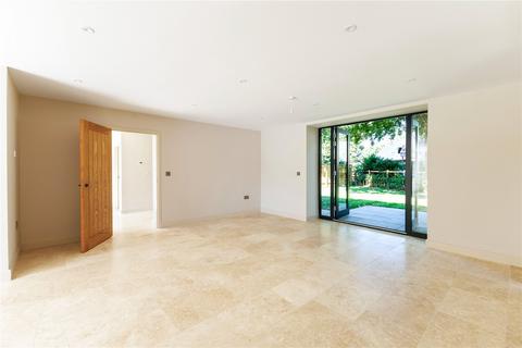 undefined, Abingdon Road, Standlake, Witney, Oxfordshire, OX29