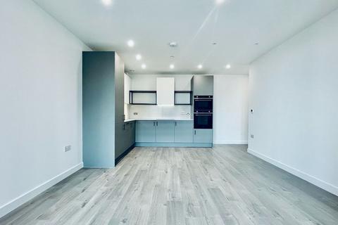 2 bedroom apartment to rent, Coster Avenue, London N4
