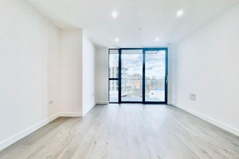 2 bedroom apartment to rent, Coster Avenue, London N4