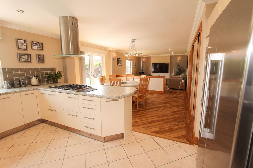 'Dining' Kitchen